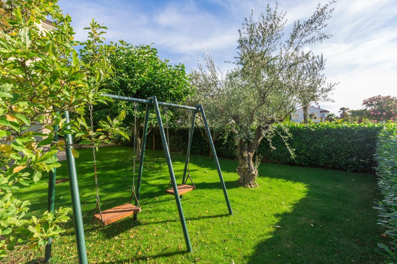 Apartmani Martincic Novigrad Istria Eksteriør billede