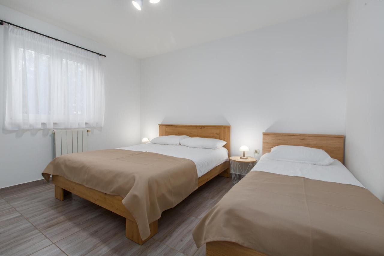 Apartmani Martincic Novigrad Istria Eksteriør billede