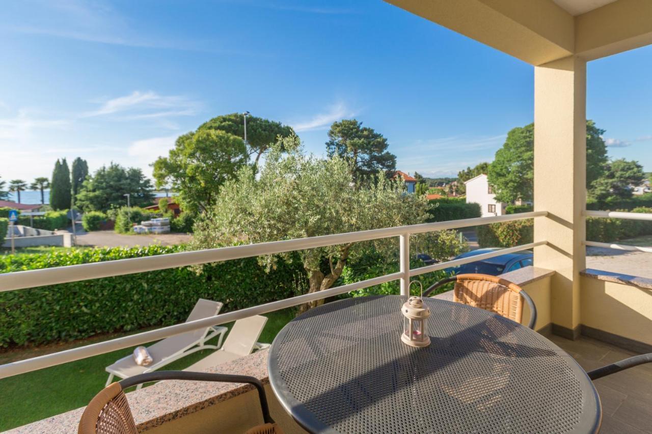 Apartmani Martincic Novigrad Istria Eksteriør billede